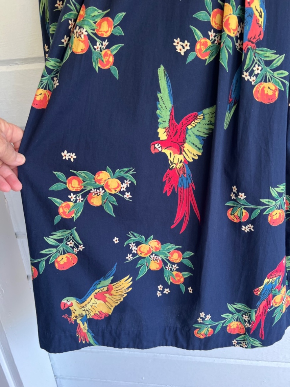 EMILY AND FIN Florence Retro Sleeveless Dress in Navy Parrot Print - 1X - Picture 8 of 15